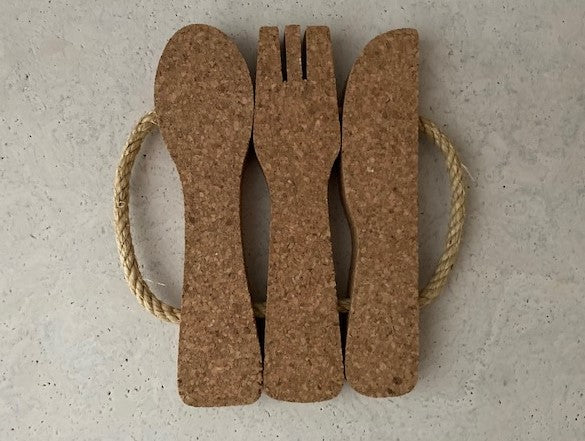 Kurk en PVC Expert uit Dessel - Antwerpen. Uw specialist in kurkvloeren en PVC vloeren. U kan bij ons terecht voor kurkvloeren, ondervloeren, kurkwanden, klikkurk, kurktegels, kurkverf, lijmen, PVC vloeren en alle toebehoren.