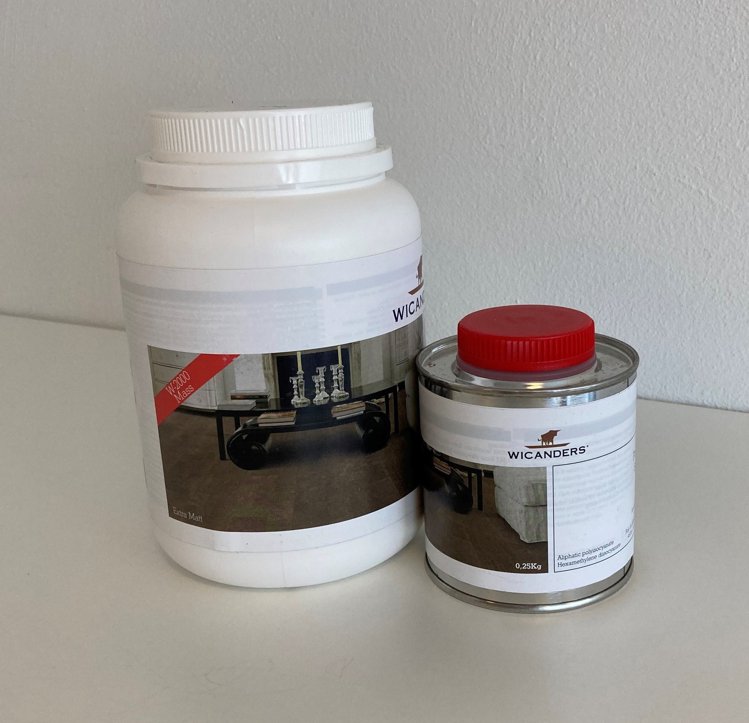 Kurk en PVC Expert uit Dessel - Antwerpen. Uw specialist in kurkvloeren en PVC vloeren. U kan bij ons terecht voor kurkvloeren, ondervloeren, kurkwanden, klikkurk, kurktegels, kurkverf, lijmen, PVC vloeren en alle toebehoren.